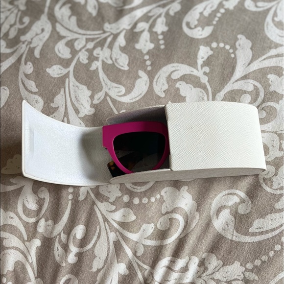 PRADA | Authentic POEME Sunglasses Cat Eye Neon Pink Tortoise - Picture 6 of 15